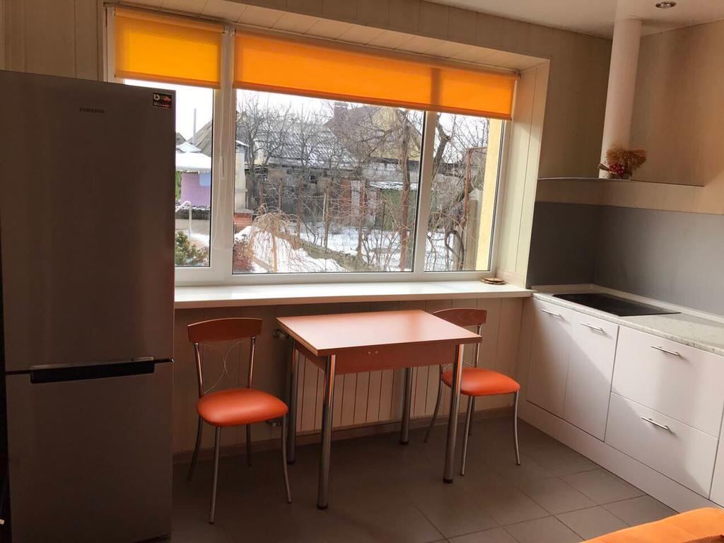 Apartment On Rekonstruktyvna Street Zaporizhia Exterior foto